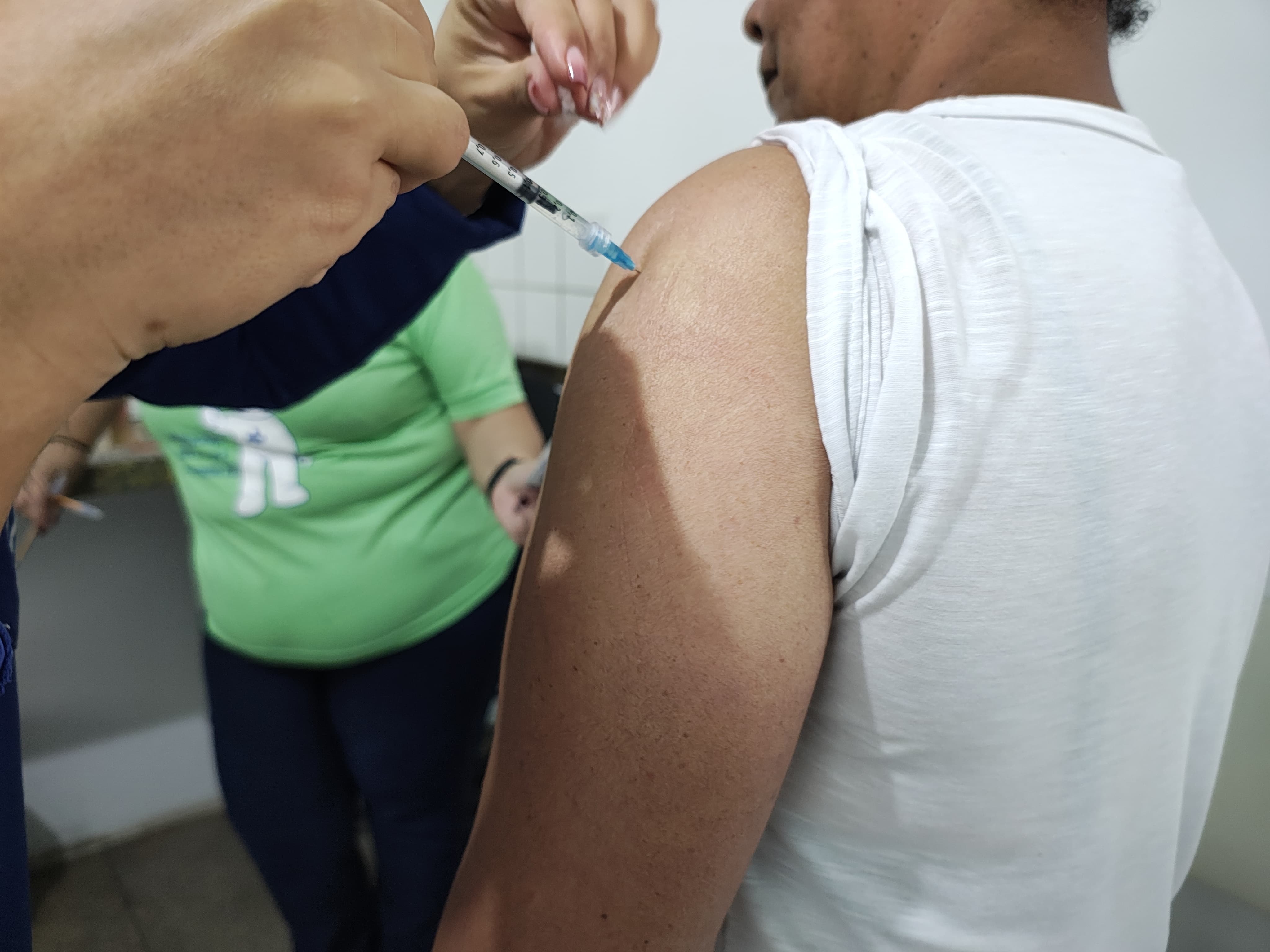 Vacina da gripe é ampliada para população acima de 6 meses em Santos Dumont